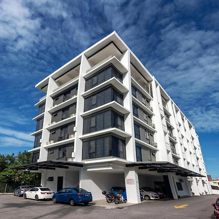 Scott Signature Suites By Alv George Town Esterno foto