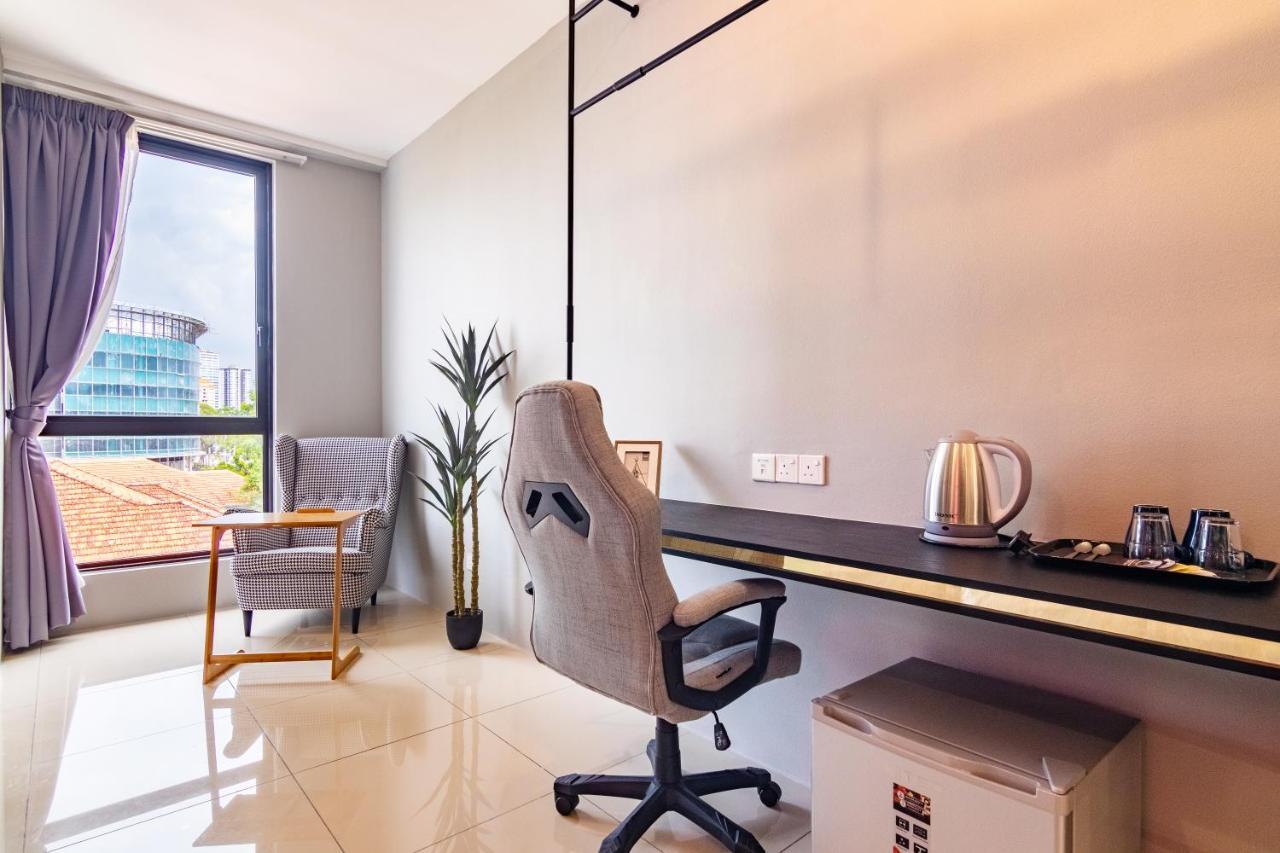 Scott Signature Suites By Alv George Town Esterno foto