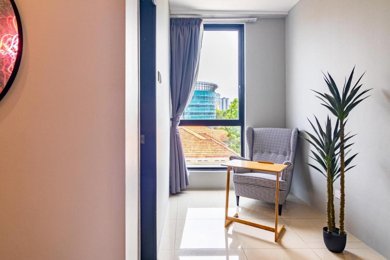 Scott Signature Suites By Alv George Town Esterno foto