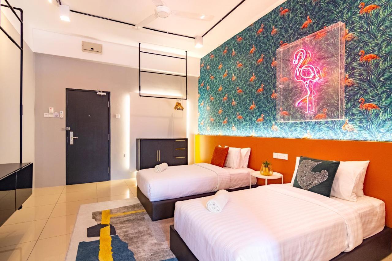 Scott Signature Suites By Alv George Town Esterno foto