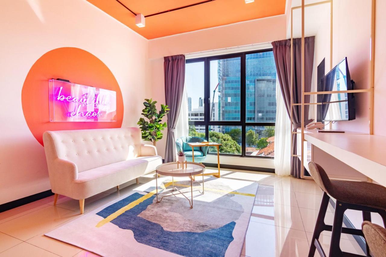 Scott Signature Suites By Alv George Town Esterno foto